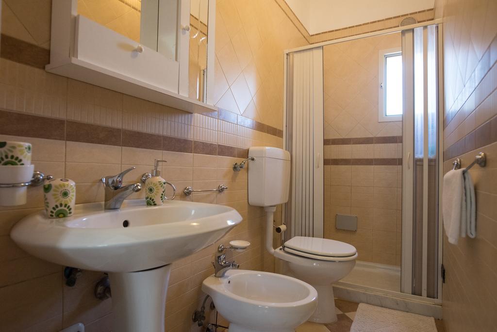 Alloggio In Villa Cristina B&B 加利波利 外观 照片